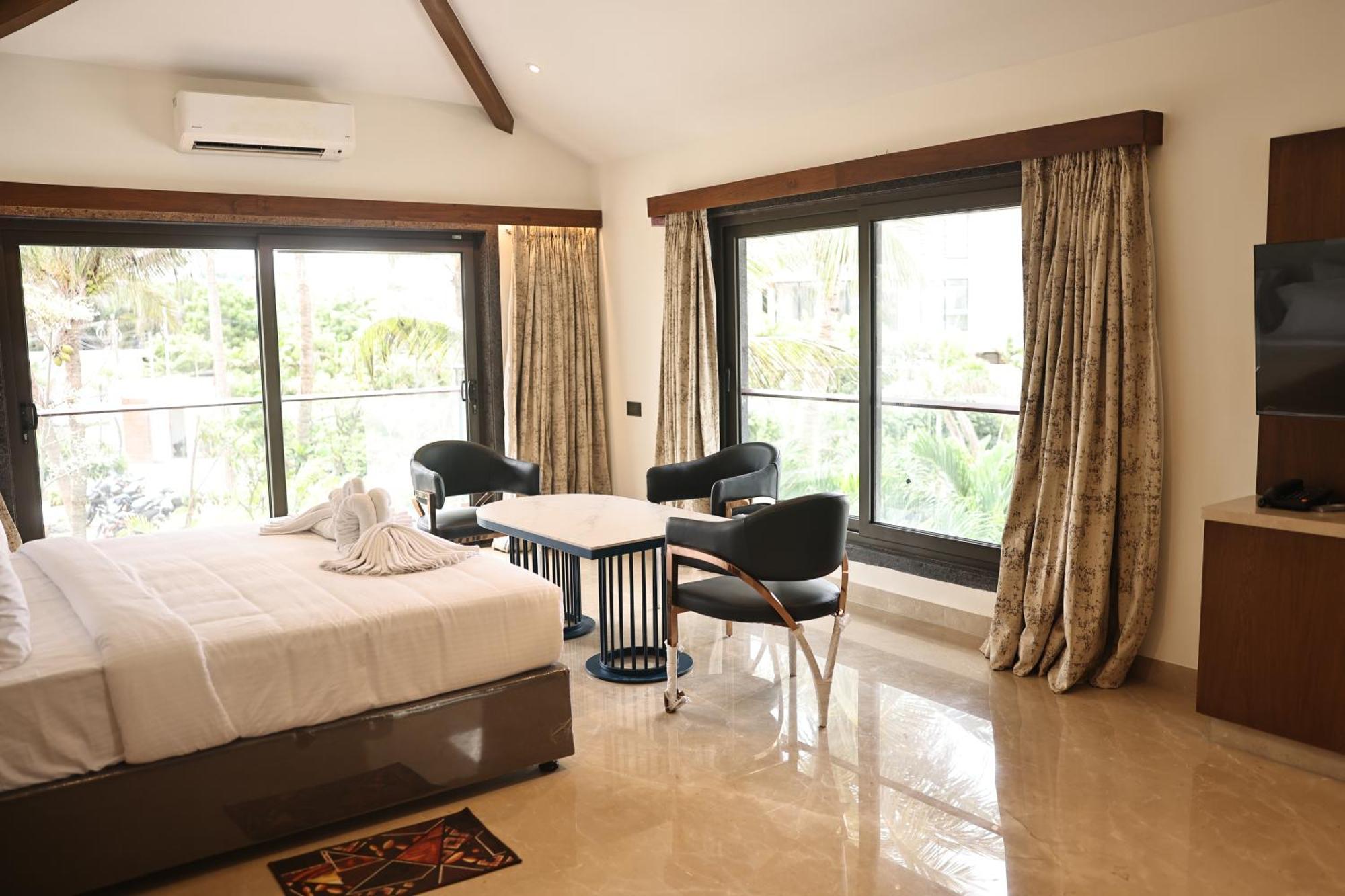 Mstays Ecr By Mirabilis Hotel Chennai Exterior photo