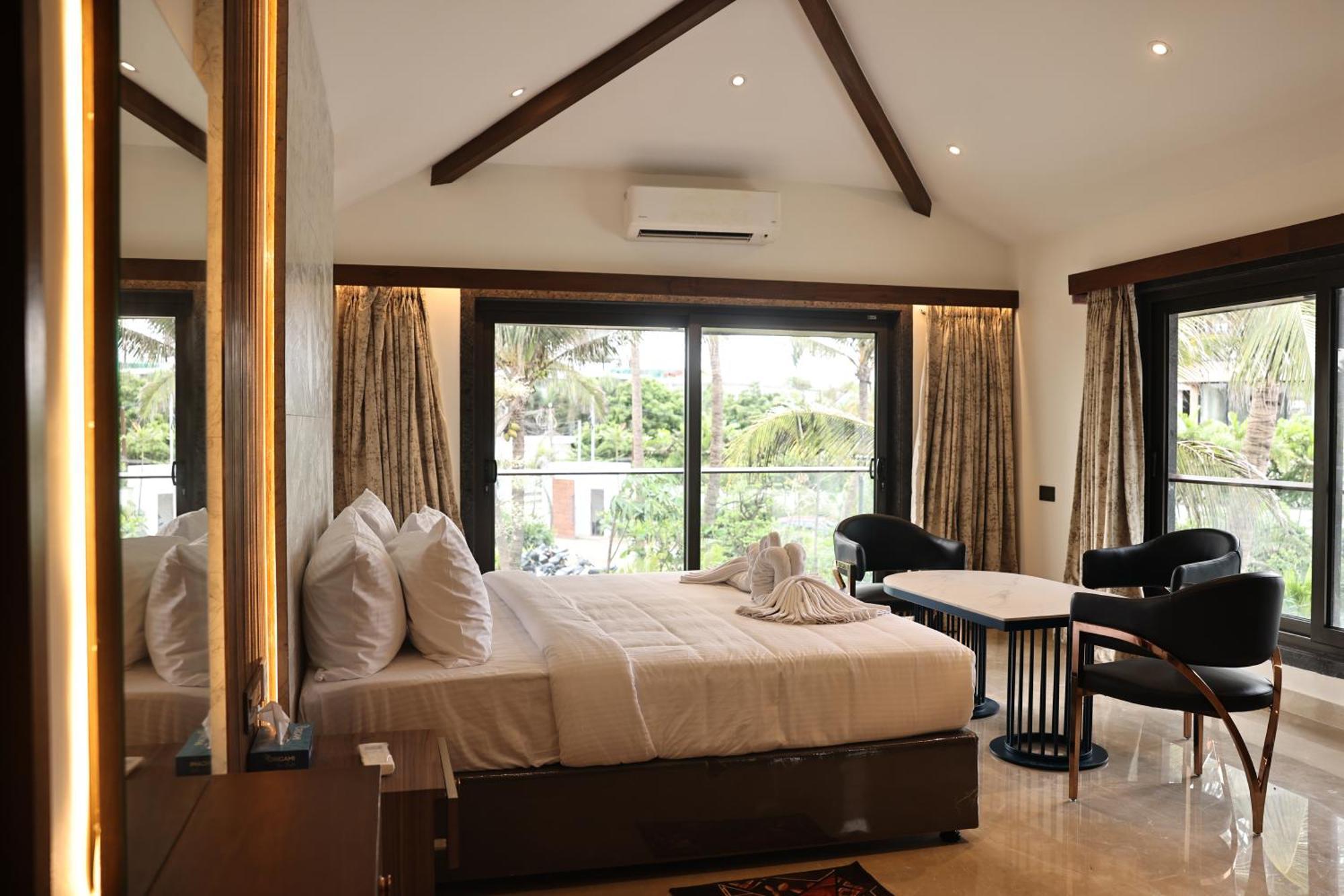 Mstays Ecr By Mirabilis Hotel Chennai Exterior photo
