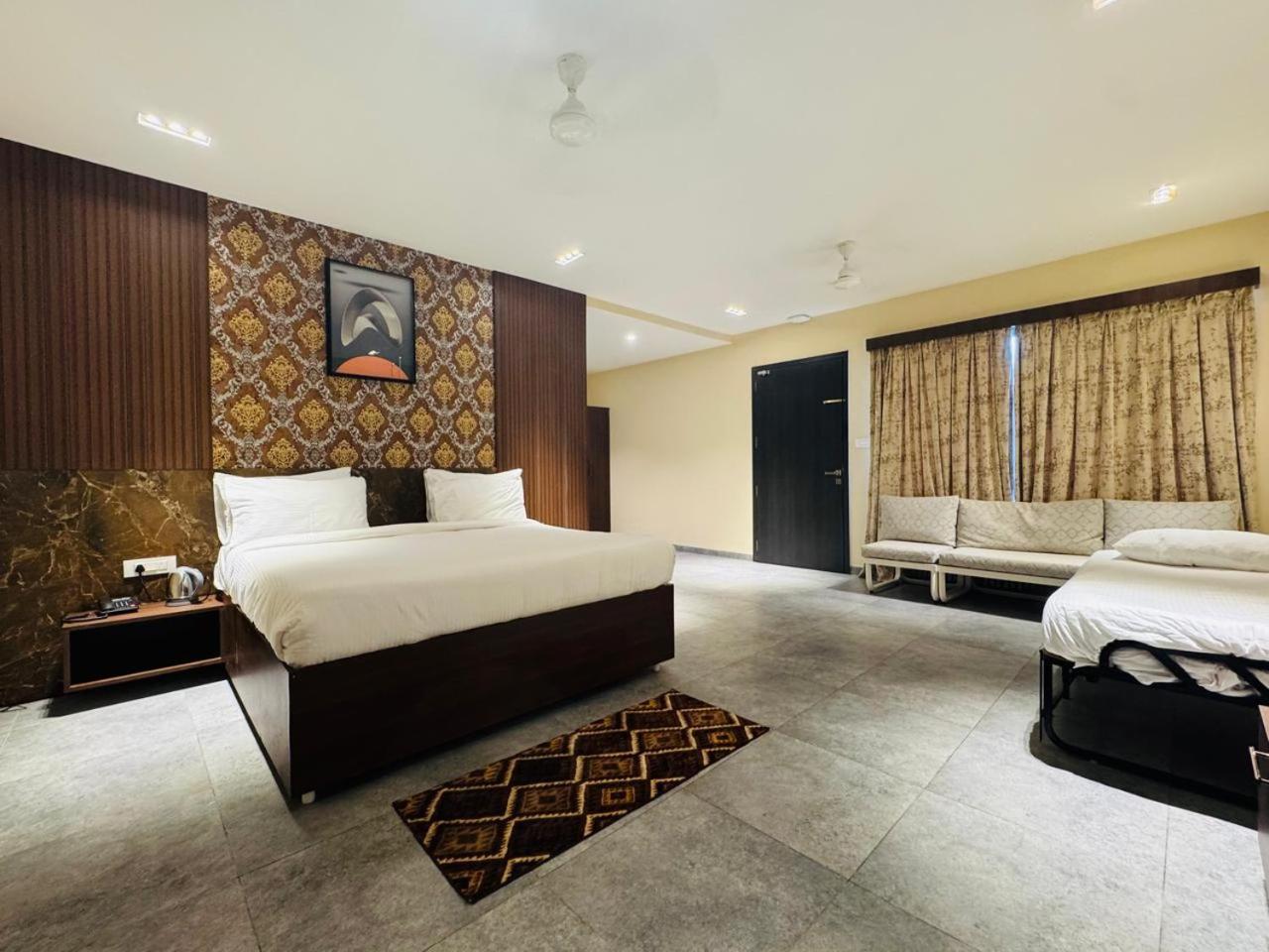 Mstays Ecr By Mirabilis Hotel Chennai Exterior photo